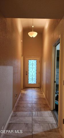 11132 CATHERINE SLUTTER Lane, El Paso, TX 79927