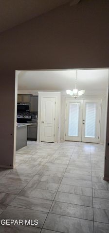 11132 CATHERINE SLUTTER Lane, El Paso, TX 79927