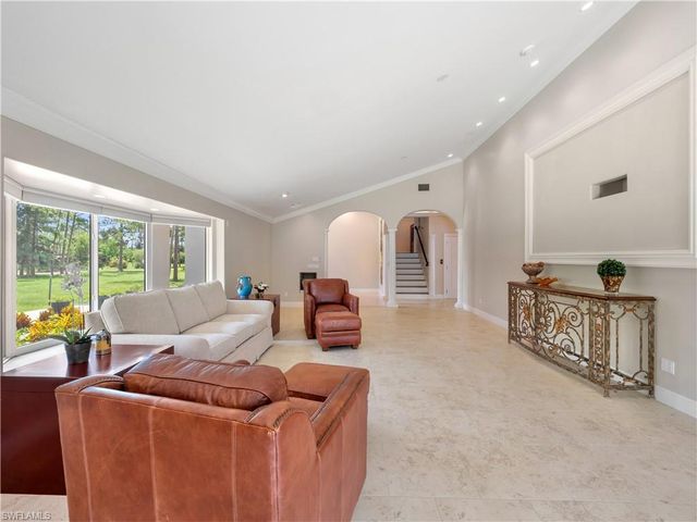 13580 Brynwood LN, Fort Myers, FL 33912