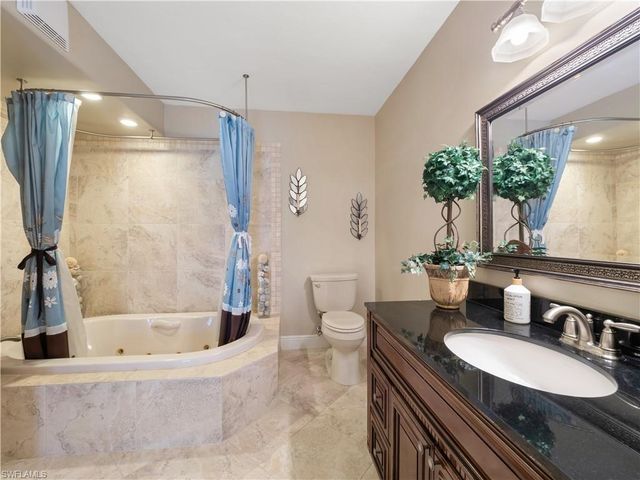 13580 Brynwood LN, Fort Myers, FL 33912