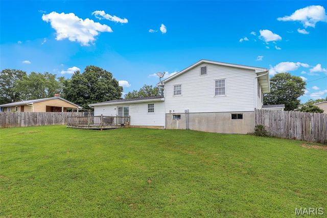 112 Village Creek Road, Fredericktown, MO 63645