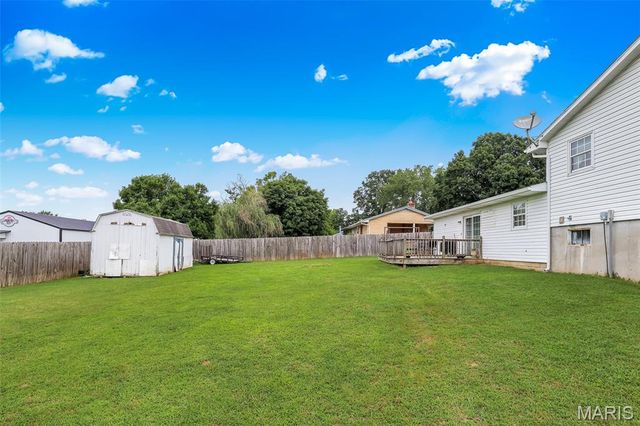 112 Village Creek Road, Fredericktown, MO 63645