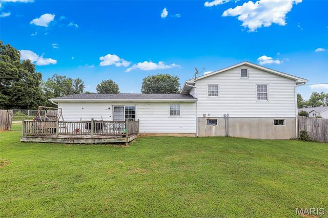 112 Village Creek Road, Fredericktown, MO 63645