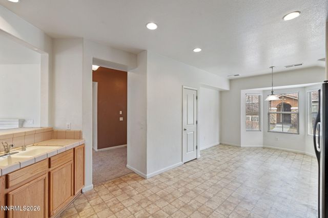 481 S Sand Crane Circle, Sparks, NV 89436