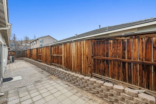 481 S Sand Crane Circle, Sparks, NV 89436