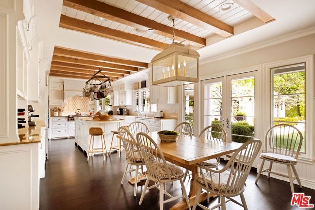 712 N Arden Drive, Beverly Hills, CA 90210