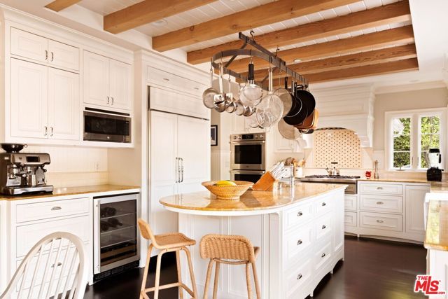 712 N Arden Drive, Beverly Hills, CA 90210