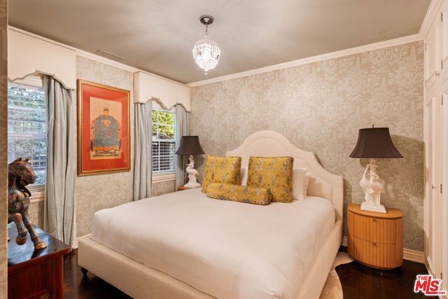 712 N Arden Drive, Beverly Hills, CA 90210