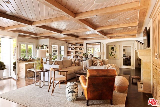 712 N Arden Drive, Beverly Hills, CA 90210