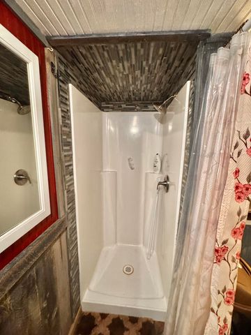 65 Mulberry Drive, Burnside, KY 42519