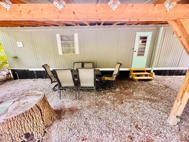 65 Mulberry Drive, Burnside, KY 42519