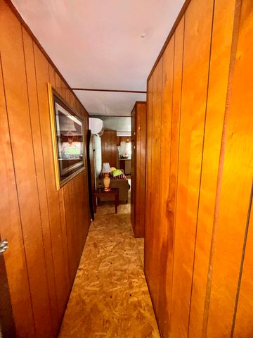 65 Mulberry Drive, Burnside, KY 42519