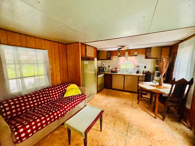 65 Mulberry Drive, Burnside, KY 42519