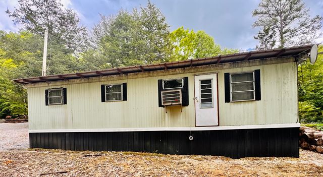 65 Mulberry Drive, Burnside, KY 42519