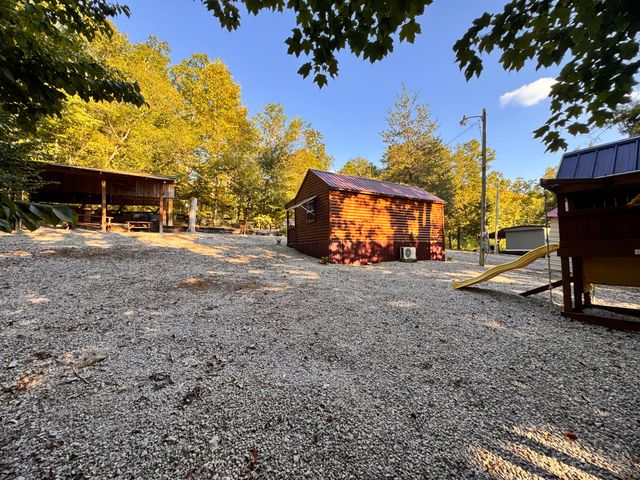 65 Mulberry Drive, Burnside, KY 42519