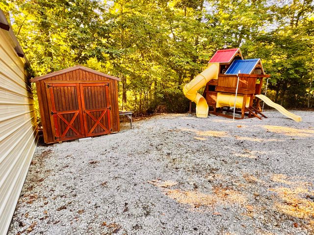 65 Mulberry Drive, Burnside, KY 42519