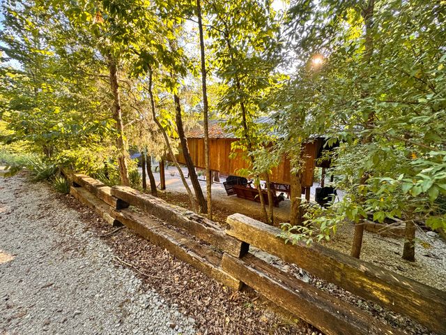 65 Mulberry Drive, Burnside, KY 42519