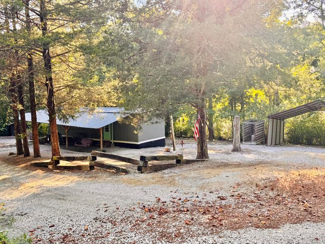 65 Mulberry Drive, Burnside, KY 42519