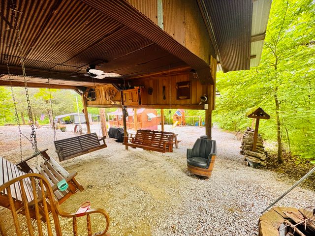 65 Mulberry Drive, Burnside, KY 42519