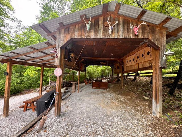 65 Mulberry Drive, Burnside, KY 42519