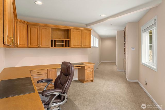 21315 SE 11th Street, Sammamish, WA 98075