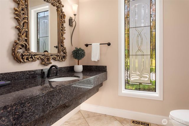 21315 SE 11th Street, Sammamish, WA 98075