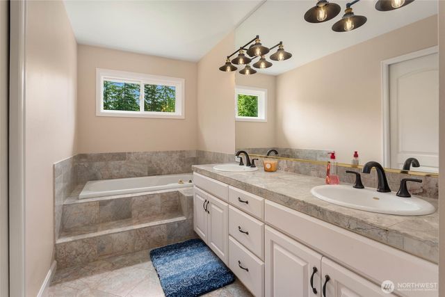 21315 SE 11th Street, Sammamish, WA 98075