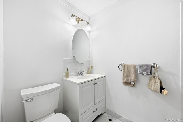 1005 Colony Drive, Hartsdale, NY 10530