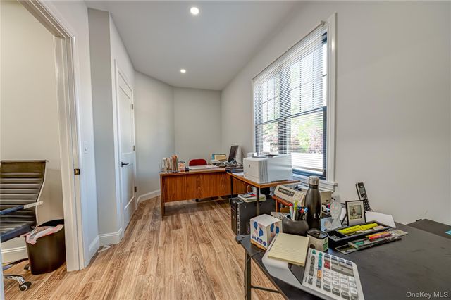 34 Dewey Street, Huntington, NY 11743
