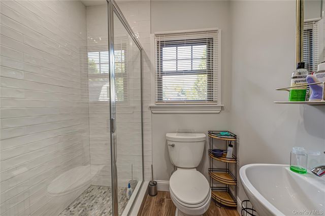34 Dewey Street, Huntington, NY 11743