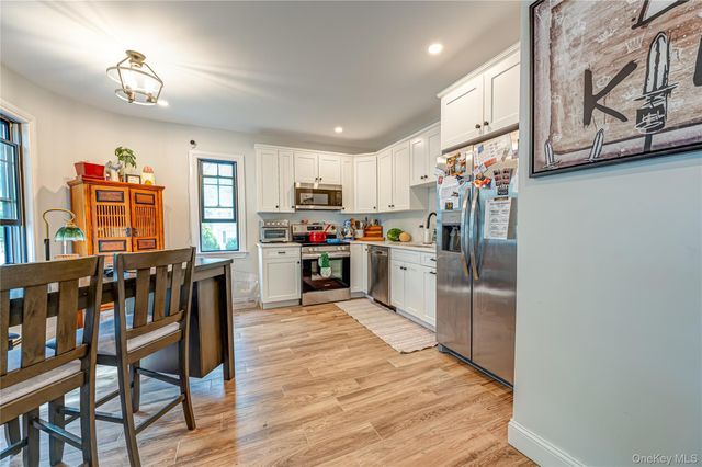 34 Dewey Street, Huntington, NY 11743