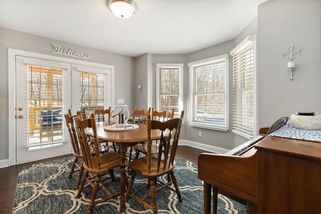 362 Whisper Woods Drive, Somerset, KY 42503