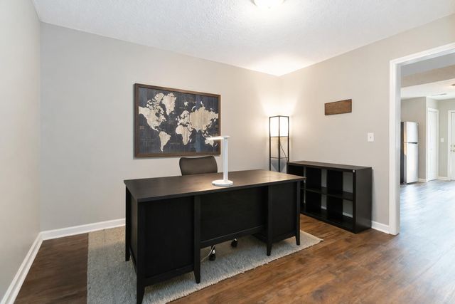 362 Whisper Woods Drive, Somerset, KY 42503