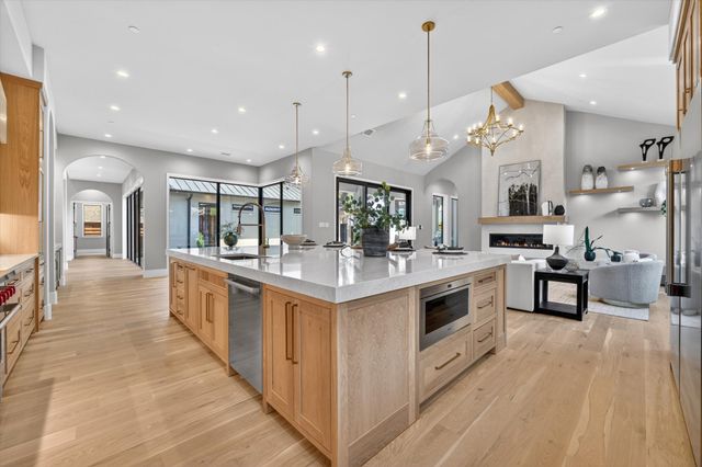 11028 Edgemere Road, Dallas, TX 75230