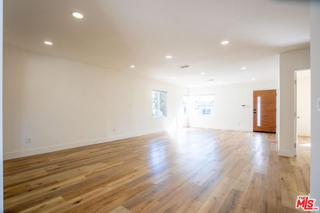 5705 Jamieson Avenue, Encino (los Angeles), CA 91316
