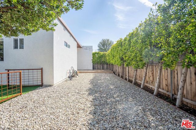 5705 Jamieson Avenue, Encino (los Angeles), CA 91316