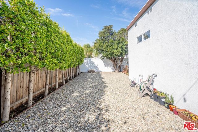 5705 Jamieson Avenue, Encino (los Angeles), CA 91316