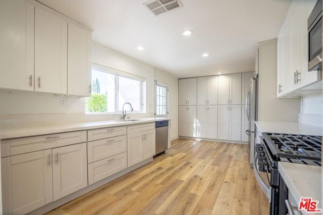 5705 Jamieson Avenue, Encino (los Angeles), CA 91316