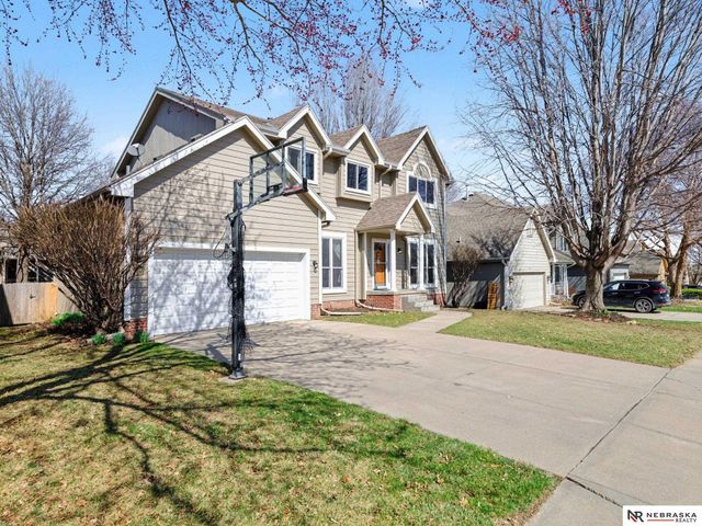 13518 Taylor Street, Omaha, NE 68164