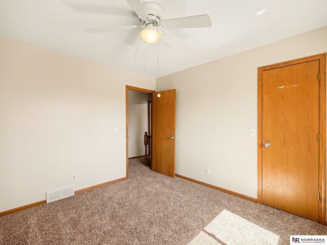 13518 Taylor Street, Omaha, NE 68164