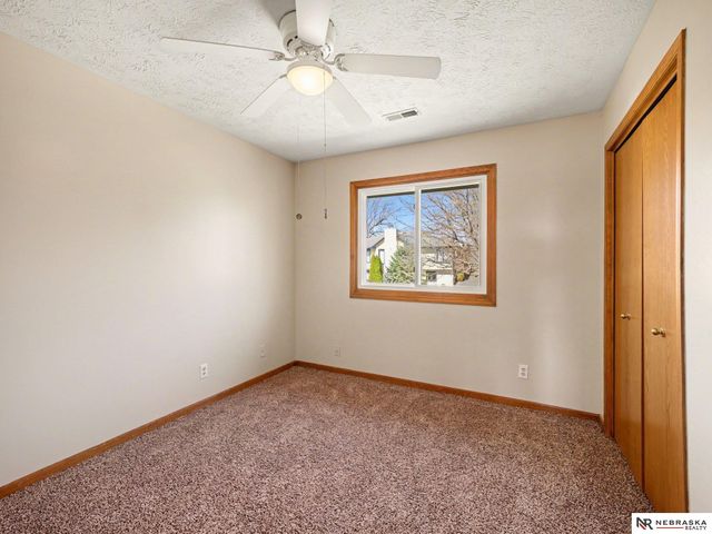 13518 Taylor Street, Omaha, NE 68164