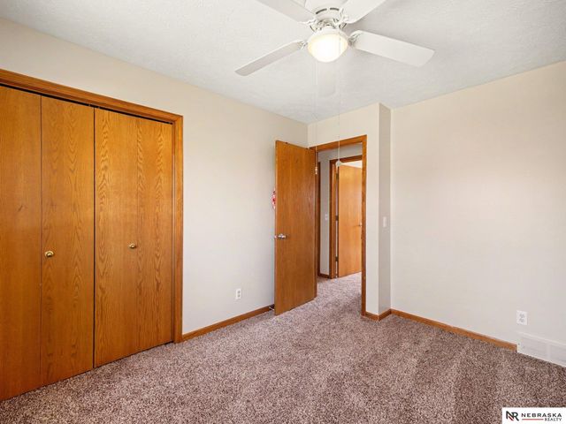 13518 Taylor Street, Omaha, NE 68164