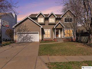 13518 Taylor Street, Omaha, NE 68164