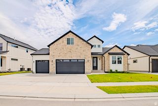 253 S COTTONWOOD RD #7504, Vineyard, UT 84059