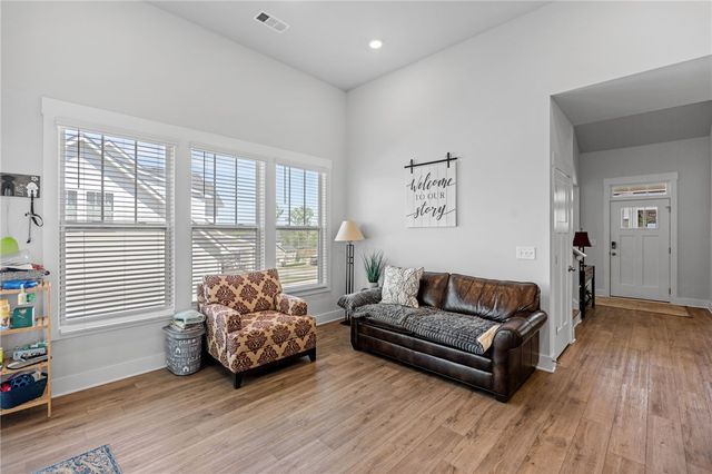 210 Maverick Trail, Central, SC 29630