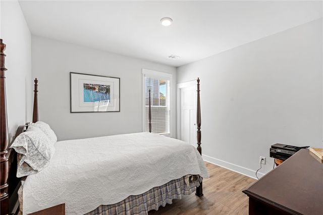 210 Maverick Trail, Central, SC 29630