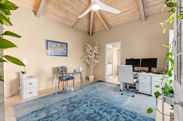 10050 E MOUNTAINVIEW LAKE Drive 10, Scottsdale, AZ 85258