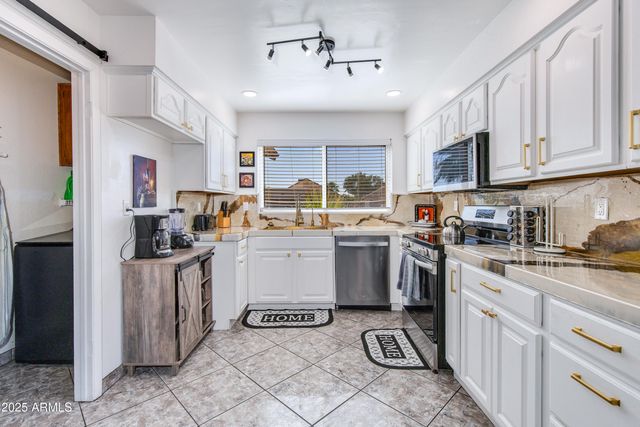 8750 E CULVER Street, Scottsdale, AZ 85257