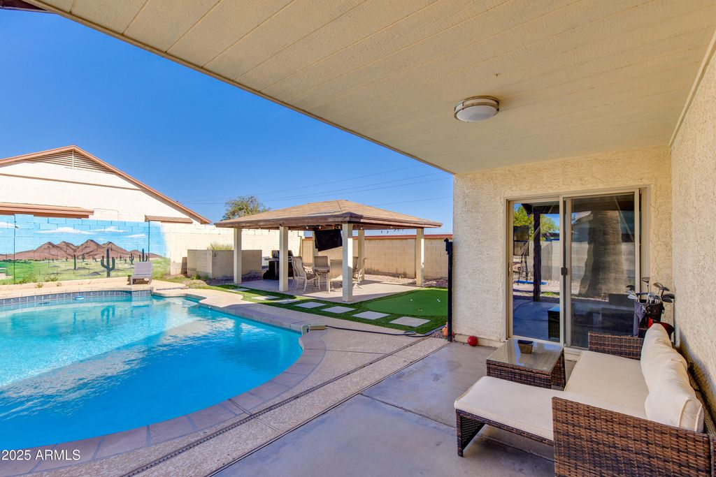 Image 17 of property listing at 8750 E CULVER Street, Scottsdale, AZ 85257
