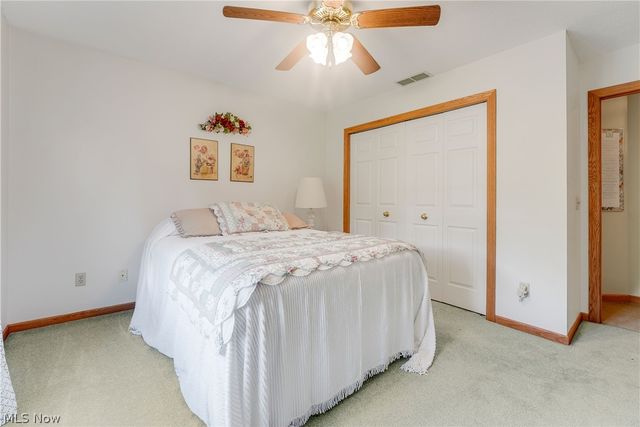 17800 Settlers Trail, Chagrin Falls, OH 44023